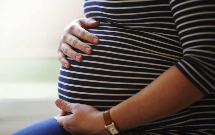 97% dos países terão queda na taxa de fertilidade até 2100, diz estudo