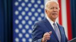 Após assegurar candidatura presidencial, Biden diz que está honrado e ataca Trump