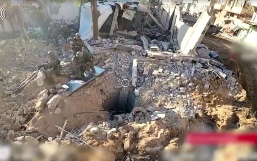 Após relatos de tortura, civis feridos são forçados a sair de Al-Shifa