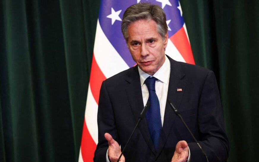 Blinken: governo Biden vai trabalhar com Congresso para responder à decisão de Haia