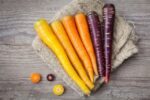 Cenoura: 10 benefícios e como consumir (com receitas)