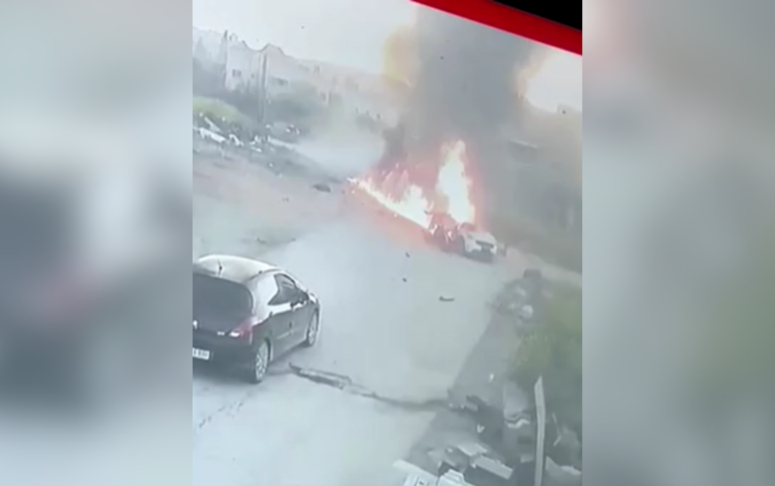 Vídeo: ataque aéreo israelense destrói carro com palestinos na Cisjordânia