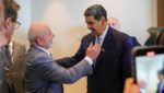 Waack: Lula ajuda Maduro a vestir uma fantasia