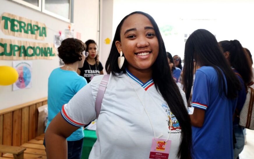 Cerca de 870 alunos da rede estadual de ensino participaram da Feira das Profissões na Ufba