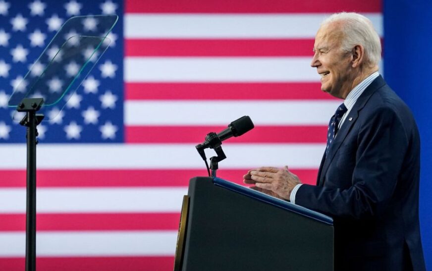 Aprovação de Biden cai a menor nível em quase dois anos, aponta pesquisa