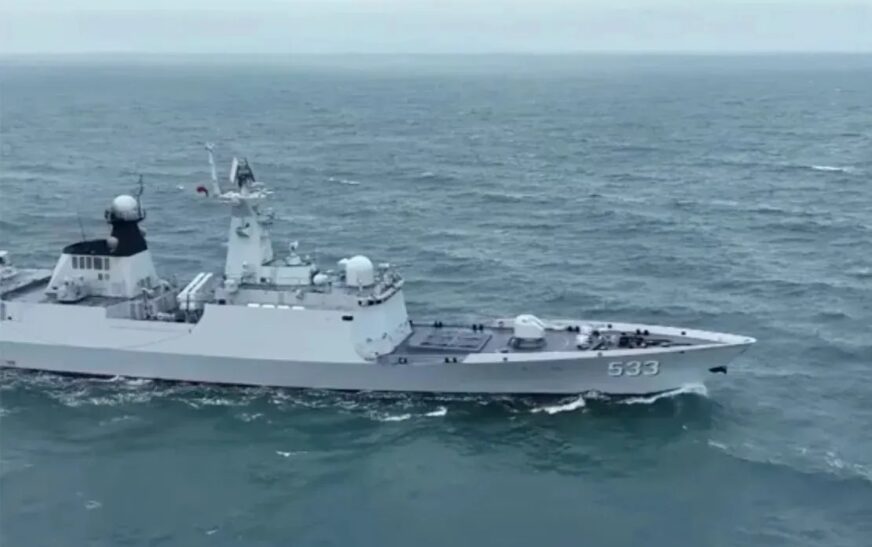 China inicia 2° dia de exercícios militares em torno de Taiwan