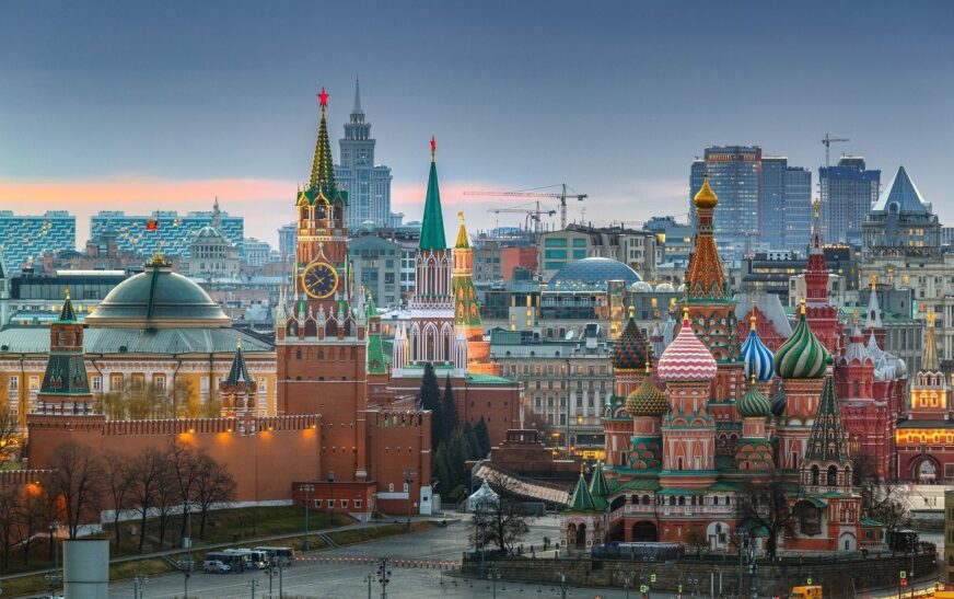 Rússia prende quarto oficial de defesa por suspeita de aceitar subornos