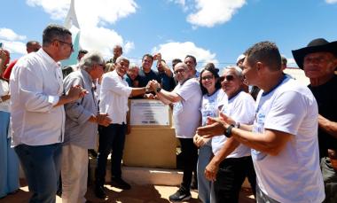 Governo do Estado entrega sistema de abastecimento de água em Presidente Jânio Quadros e reforça segurança hídrica no Sudoeste baiano | SECOM