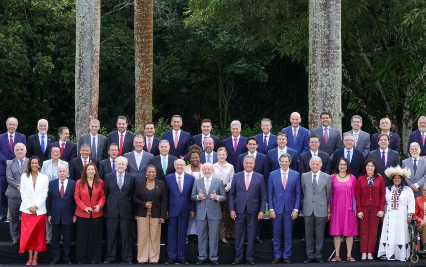 Lula diz que é preciso informar melhor ações do governo