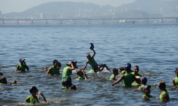 Bombeiros do RJ abrem 5 mil vagas para o Projeto Botinho 2026