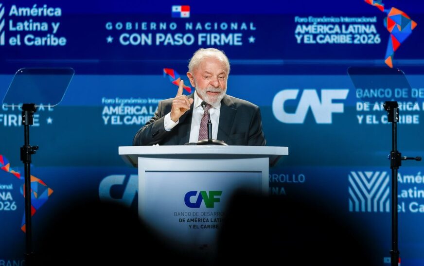 “Divididos, somos frágeis”, diz Lula ao defender integração na AL