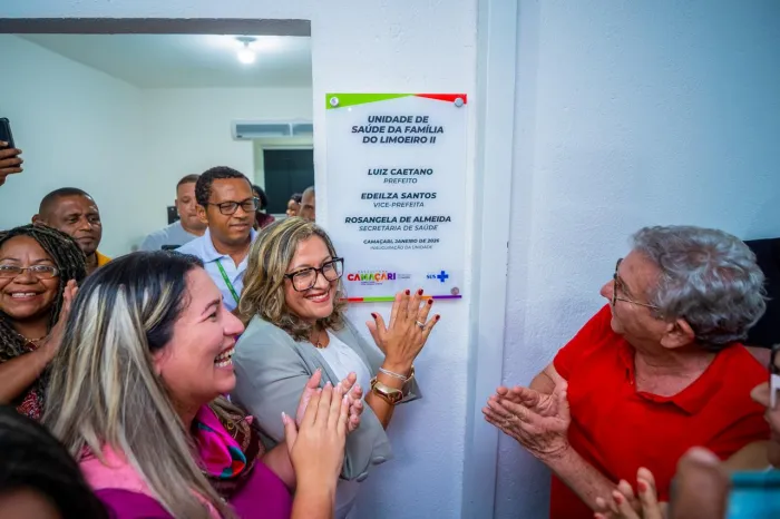 Prefeitura inaugura USF Limoeiro II e autoriza construção de UBS Porte III