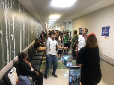 Bloquinho leva clima de Carnaval ao Hospital Ortopédico do Estado da Bahia | SECOM