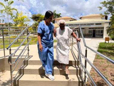 Hospital Estadual Costa dos Coqueiros devolve autonomia a pacientes e se consolida como referência em reabilitação pelo SUS | SECOM