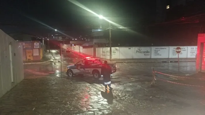 Simtrans realiza intervenção emergencial em vias do bairro Recreio