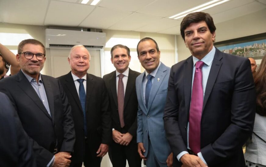Prefeito Bruno Reis participa de sessão solene do TCM em homenagem a Hugo Motta e César Borges – Secretaria de Comunicação