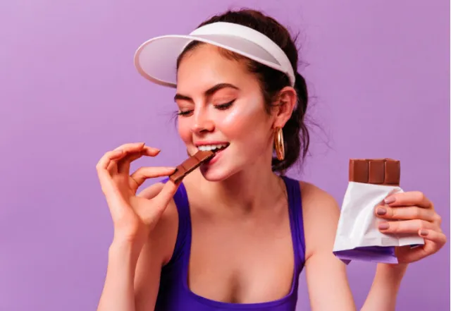 Chocolate é um aliado ou vilão? Especialistas alertam sobre os benefícios e malefícios do chocolate para a saúde