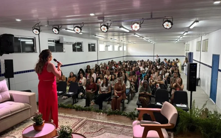 Congresso de Mulheres Empreendedoras movimenta Ipiaú com feira de negócios e superação