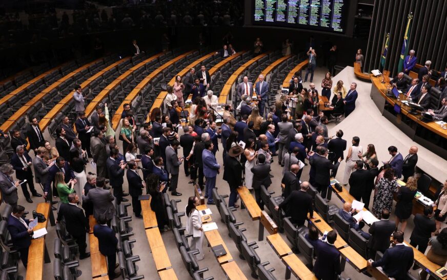 Congresso derruba veto de Lula e mantém PL da Dosimetria