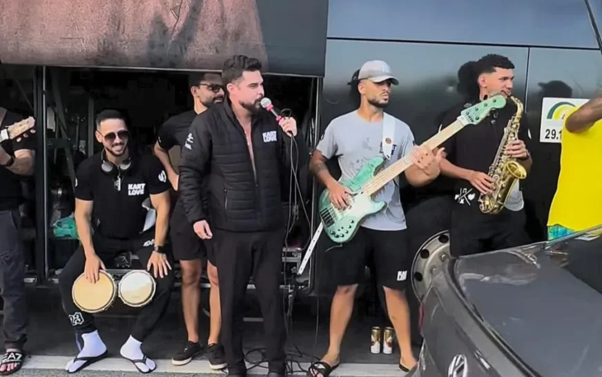 Kart Love transforma congestionamento na BR-324 em palco improvisado e viraliza