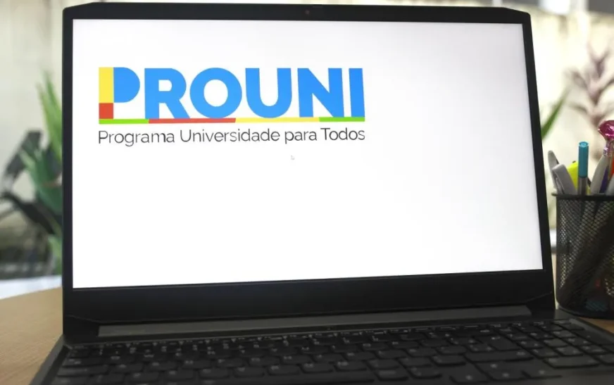 MEC divulga lista de espera do ProUni para bolsas de ensino superior