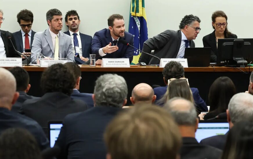Durigan diz ser contra qualquer compensação ao fim da escala 6x1