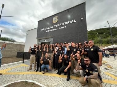 Governo da Bahia entrega obras de segurança, pavimentação e abastecimento de água em Andorinha | SECOM