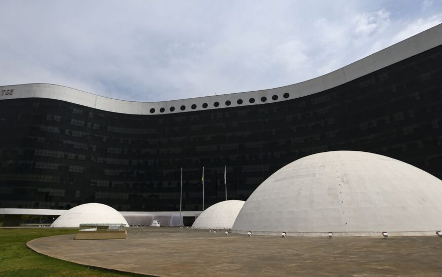 IA pode gerar mais fake news nas eleições, alertam especialistas