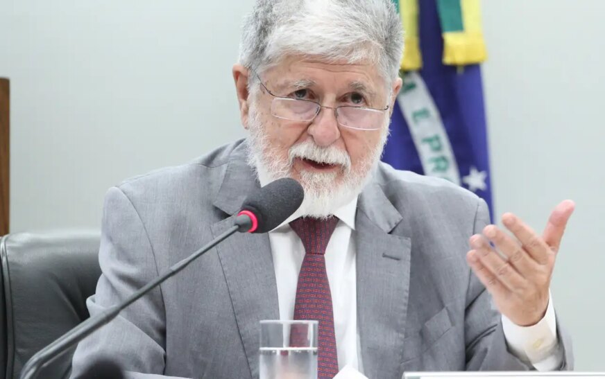 Pretexto para intervenção é inaceitável, diz Celso Amorim