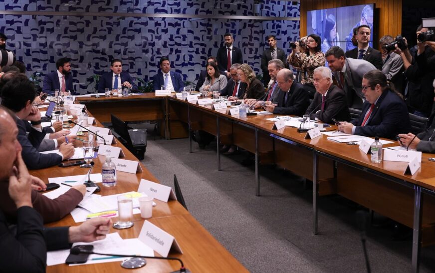 Câmara: governo retira urgência do fim da escala 6×1 e destrava pauta