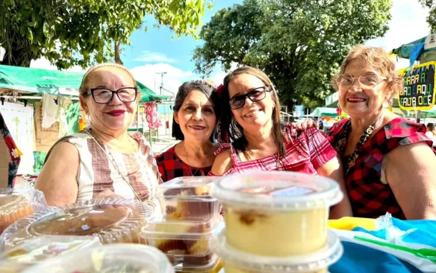 Feirinha do Grupo de Convivência Amizade e Paz movimenta Centro Administrativo