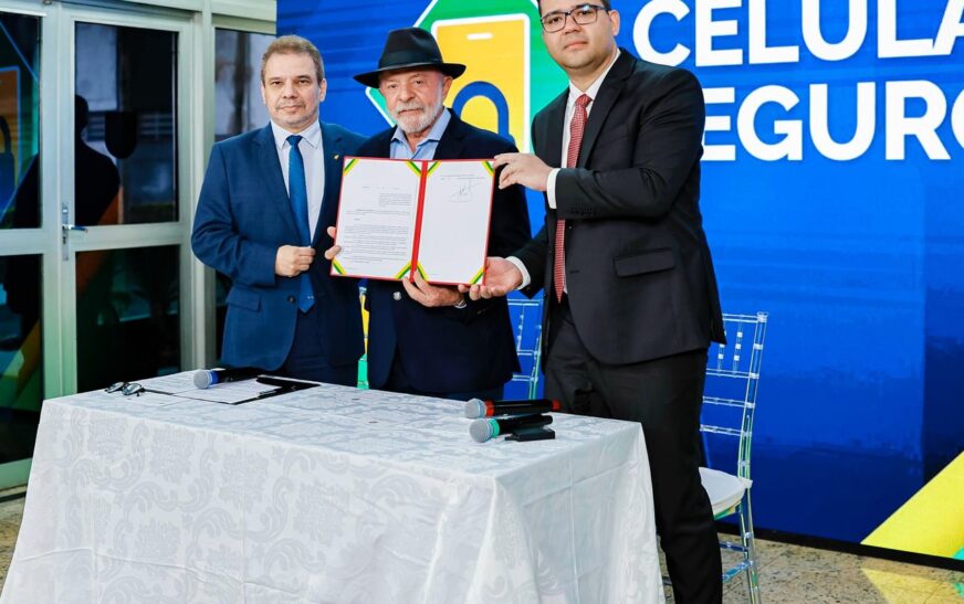 Lula cria plataforma para coibir roubos de celulares e vendas ilegais