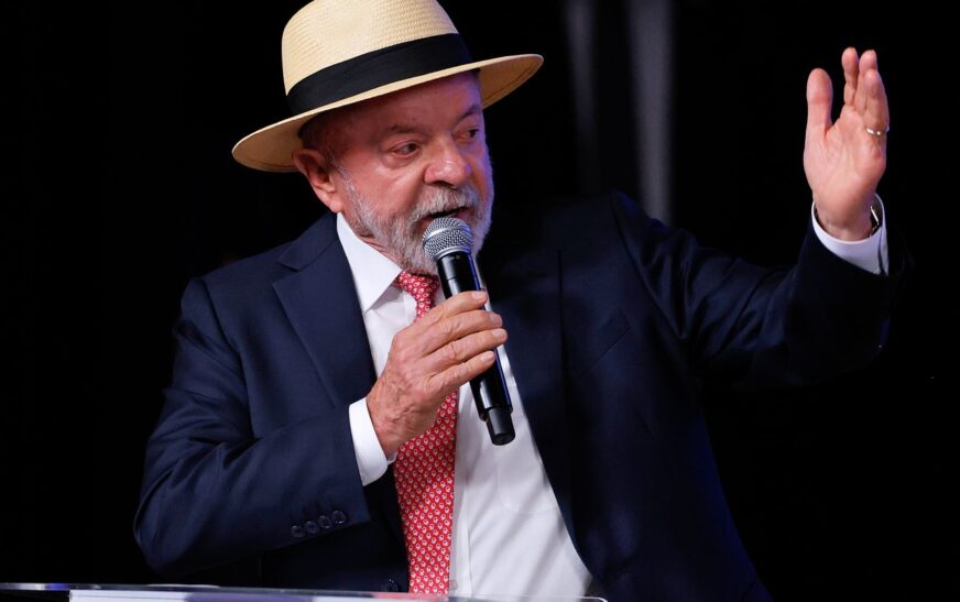 Lula parabeniza Colômbia após eleição com vitória da direita