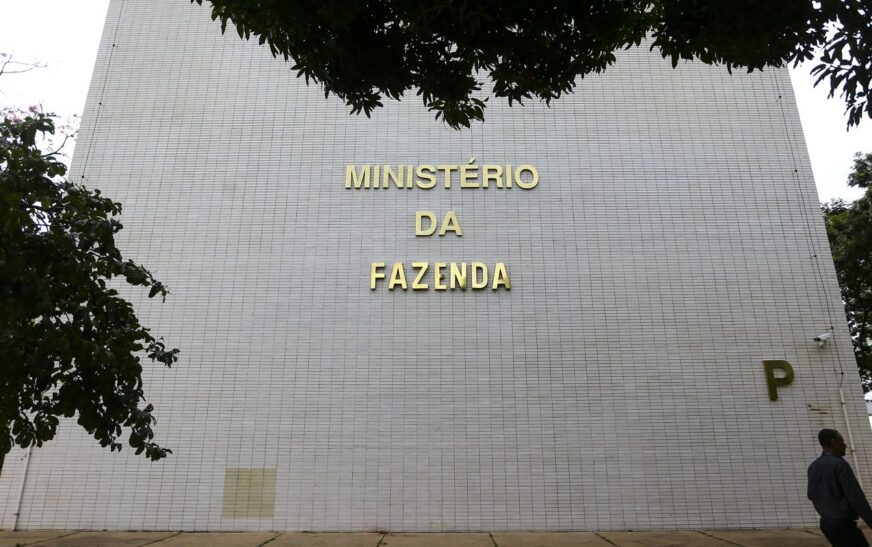 Governo deve recorrer ao STF sobre PEC de agentes de saúde