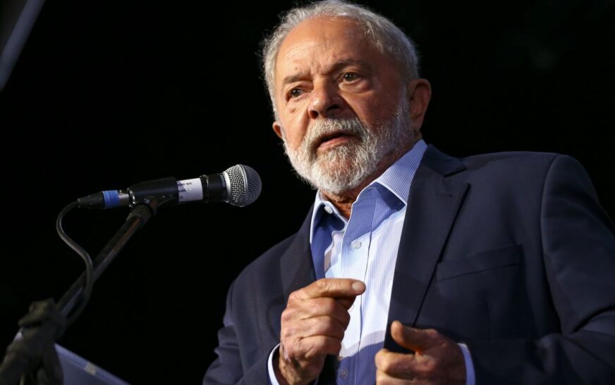 Lula entra para a história da redemocratização com 3º mandato