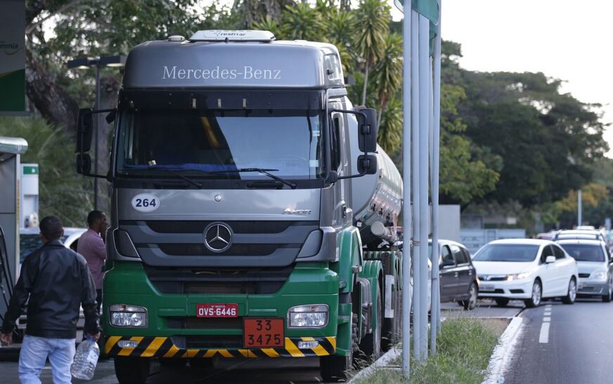 Senado aprova MP com novas regras do frete mínimo rodoviário
