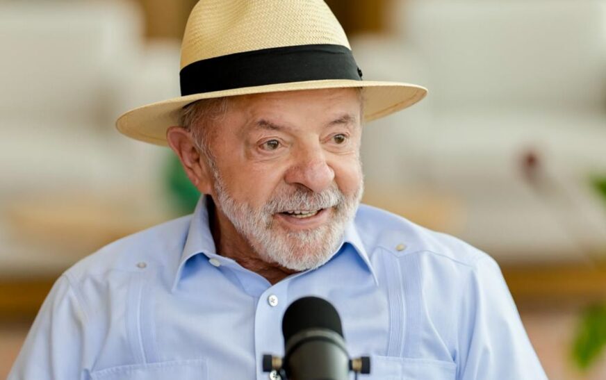 Pelo PT, Lula busca reeleição com foco em pautas sociais