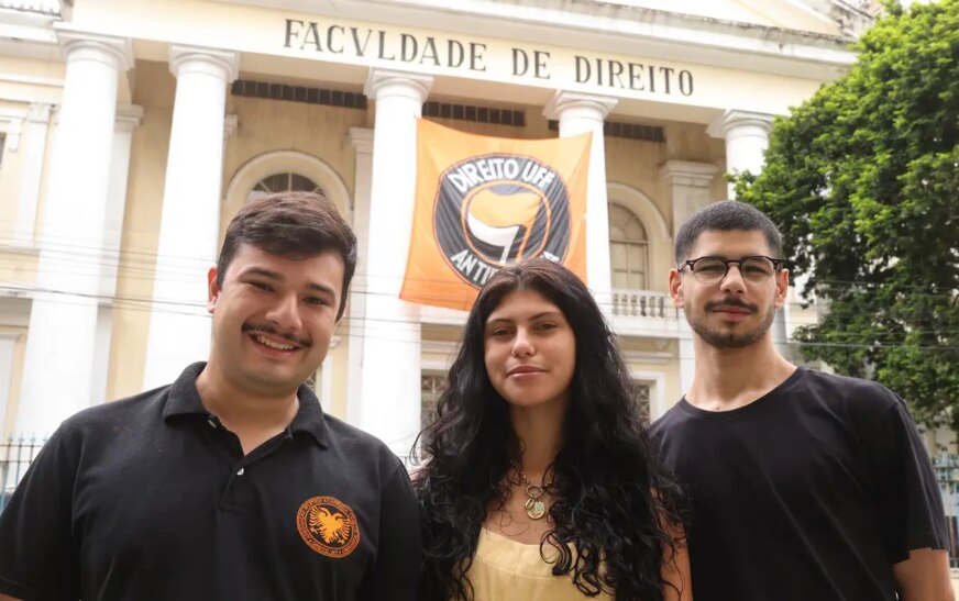 Ato de estudantes da UFF deu pontapé em mobilização por virada de Lula