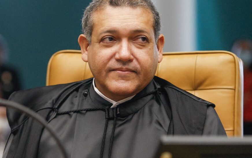 Nunes Marques suspende novos posts e seguidores no Exército do Lula 